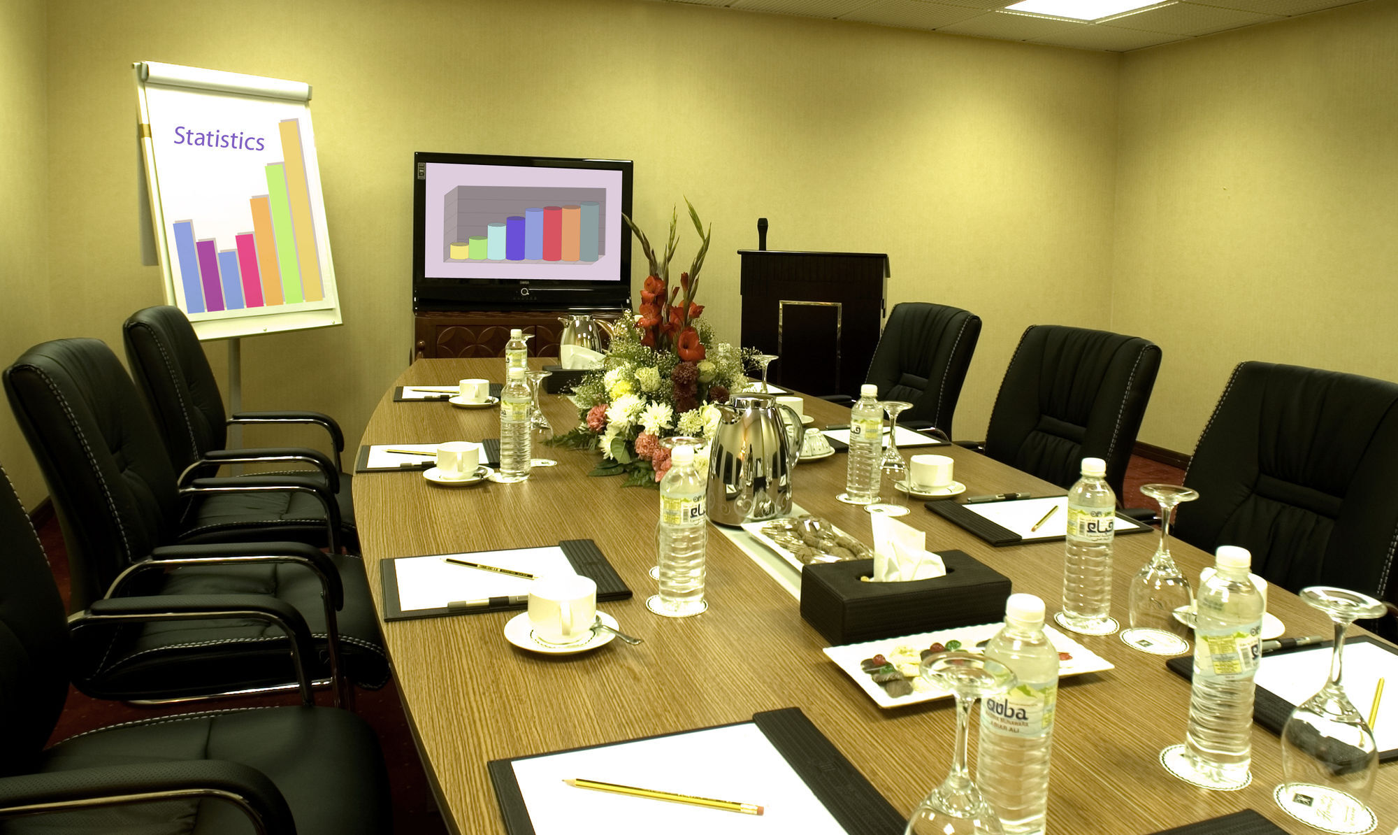 Shaza Regency Plaza Al Madinah Hotel Medina Ngoại thất bức ảnh A meeting room